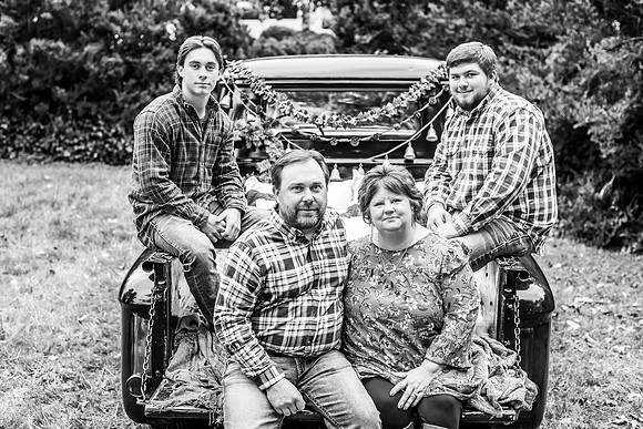 {SOCIAL} Hannah King Photography-AARON-16