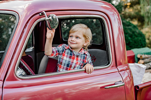 {PRINT IMAGE} Hannah King Photography Vintage Truck HARVEY-12
