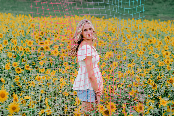 {SOCIALMEDIA} Hannah King Photography SUNFLOWER MAKENZIE-2
