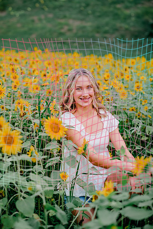 {SOCIALMEDIA} Hannah King Photography SUNFLOWER MAKENZIE-15