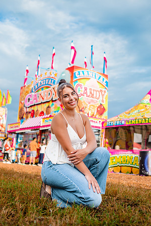 {PRINT} Hannah King Photography BELLA SENIOR FAIR-24