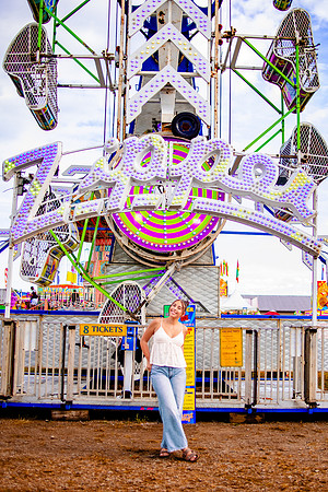 {PRINT} Hannah King Photography BELLA SENIOR FAIR-15