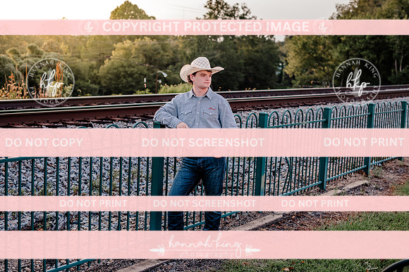 {SOCIALMEDIA} Hannah King Photography KEEGAN SUMMER SENIOR SESSION-1
