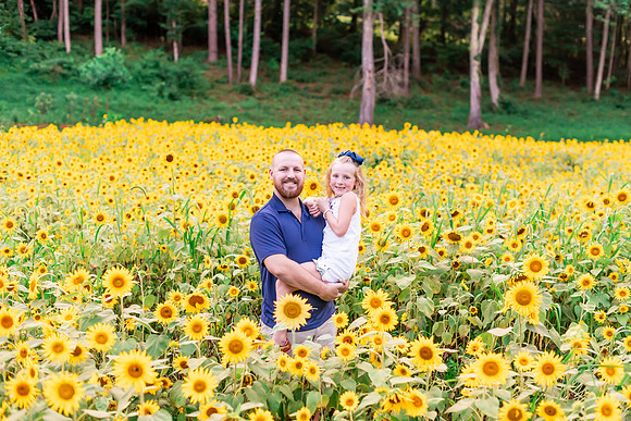 {SOCIALMEDIA} Hannah King Photography SUNFLOWERS2023 ATKINS-5