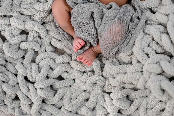 {PRINT IMAGE} Hannah King Photography newborn boy JAXON-14